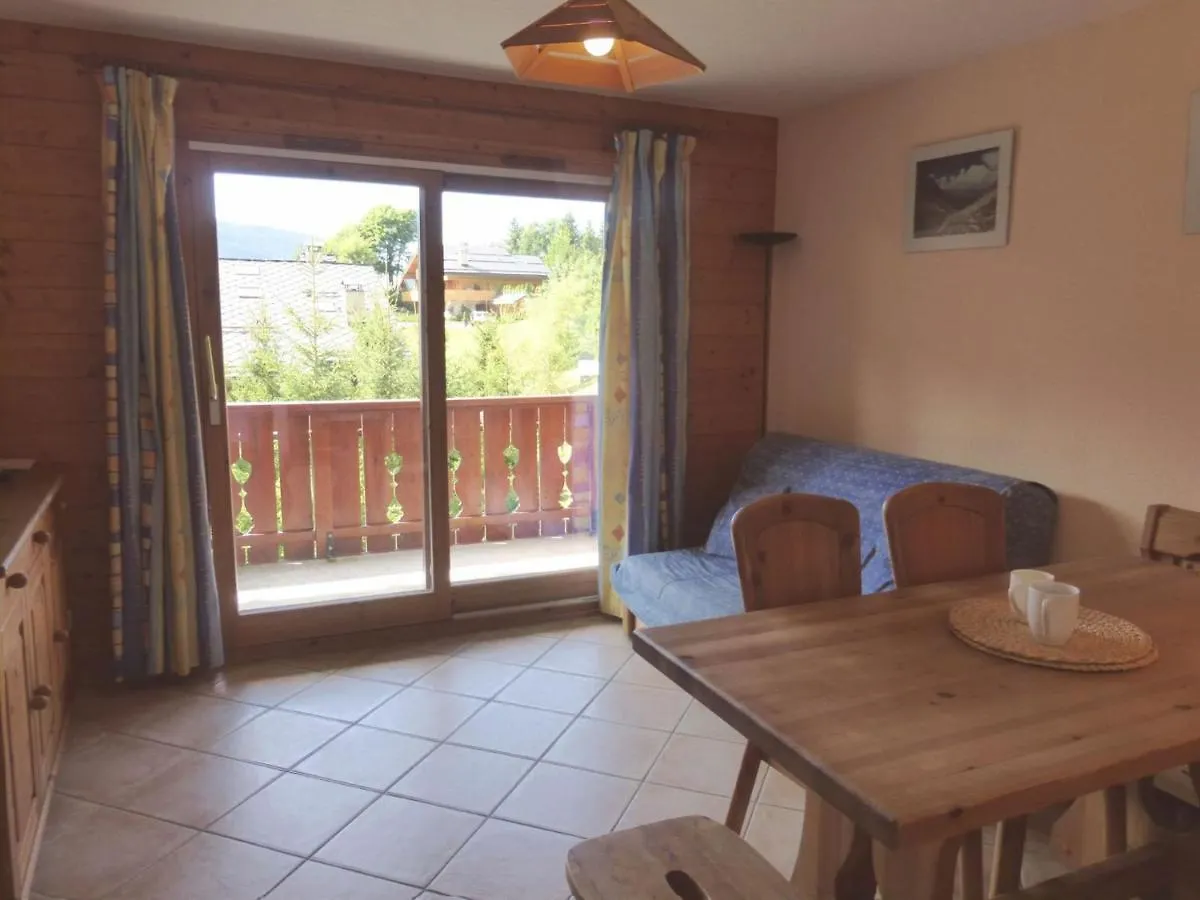 Appartement Cosy 3 Pieces Pour 4 Personnes A Meribel Village, Proche Des Pistes Et Commerces - Fr-1-411-256 Les Allues 0*,