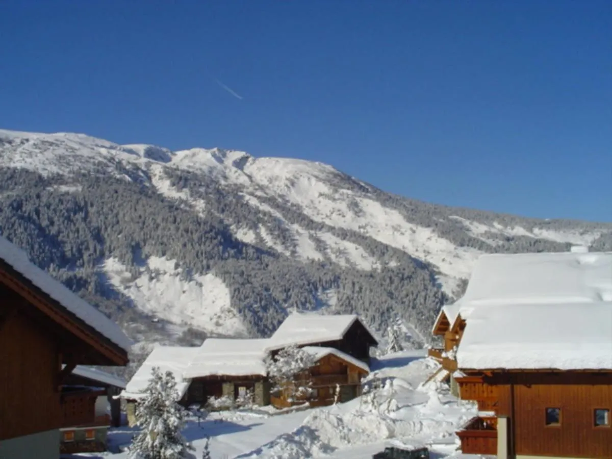 Appartement Cosy 3 Pieces Pour 4 Personnes A Meribel Village, Proche Des Pistes Et Commerces - Fr-1-411-256 Les Allues