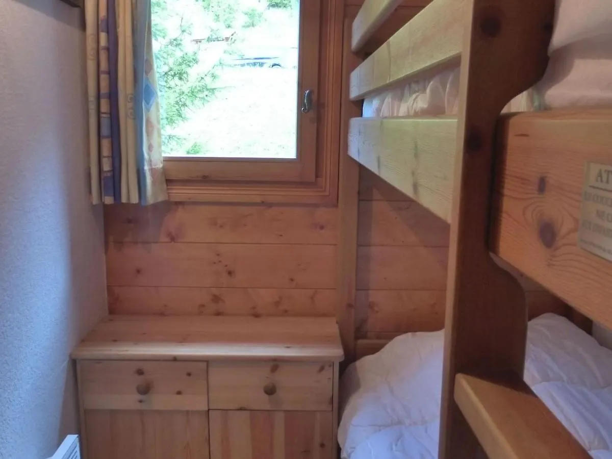 Appartement Cosy 3 Pieces Pour 4 Personnes A Meribel Village, Proche Des Pistes Et Commerces - Fr-1-411-256 Les Allues